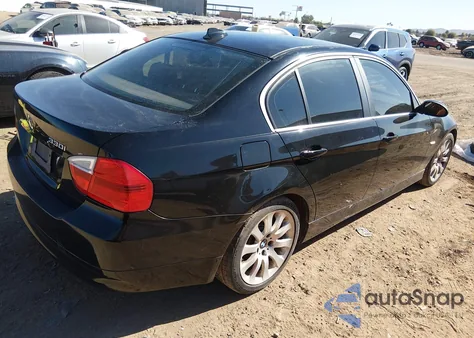 2006 BMW 330I z USA, uszkodzony, nr VIN WBAVB33576KR72889